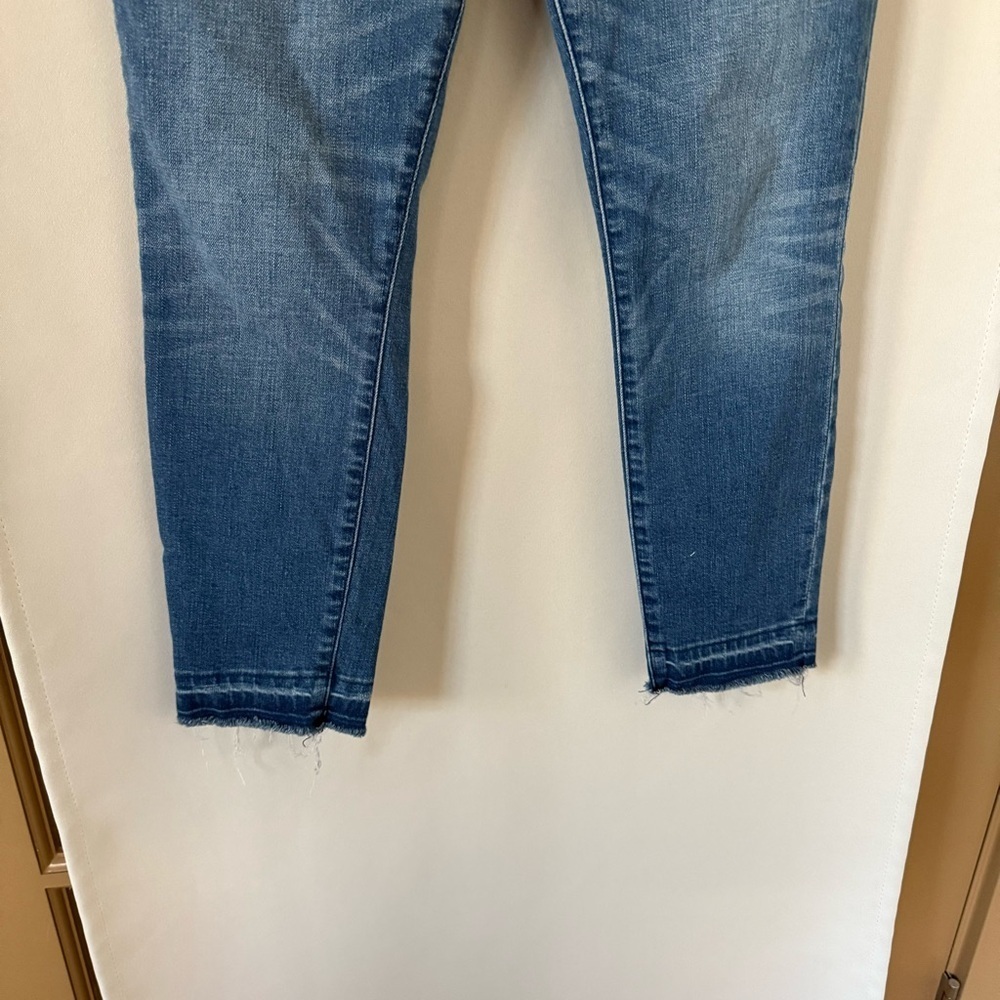 Abercrombie & Fitch Women's 26/2S Short Blue Harper Ankle‎ Raw Hem Skinny Jean - Picture 3 of 10
